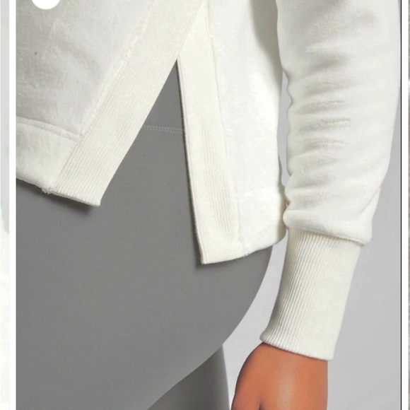 ATHLETA Double Cozy Karma Funnel Neck Sweatshirt SMALL Sea Salt White Top GUC - Picture 4 of 13